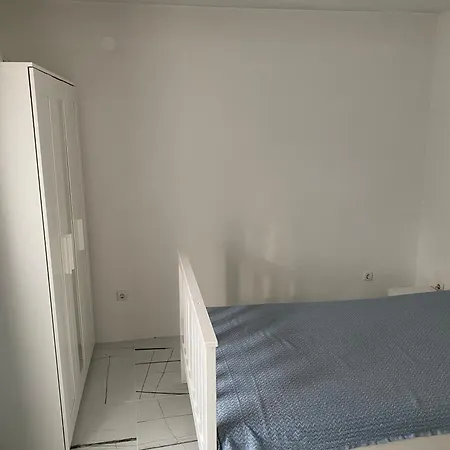 Lollipop Apartment *